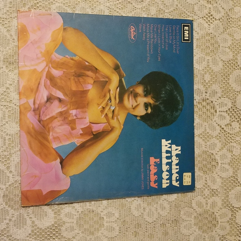 Vintage Nancy Wilson Easy Album
